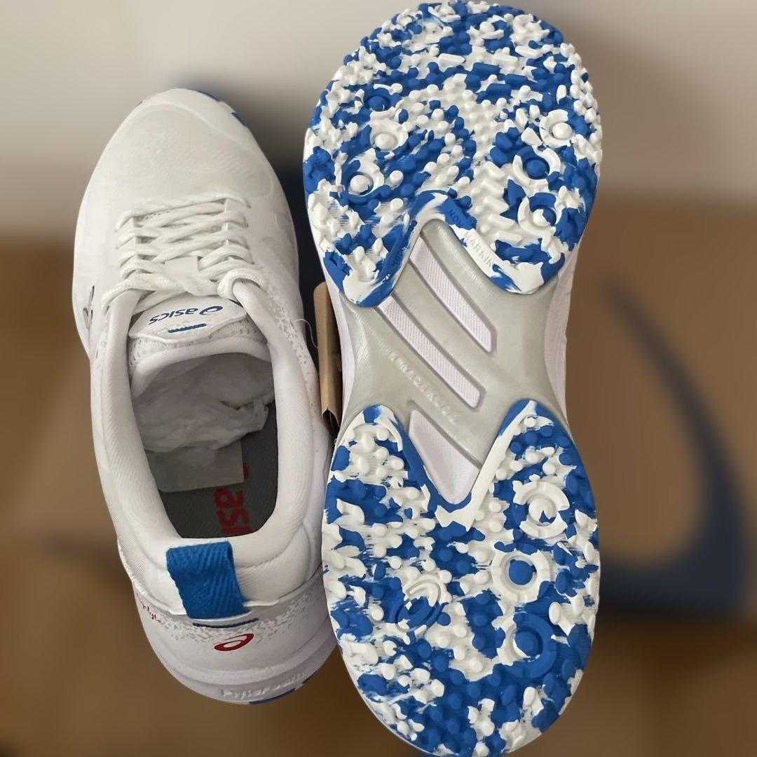 asics テニスシューズ ホワイト　ユニセックス　#2087