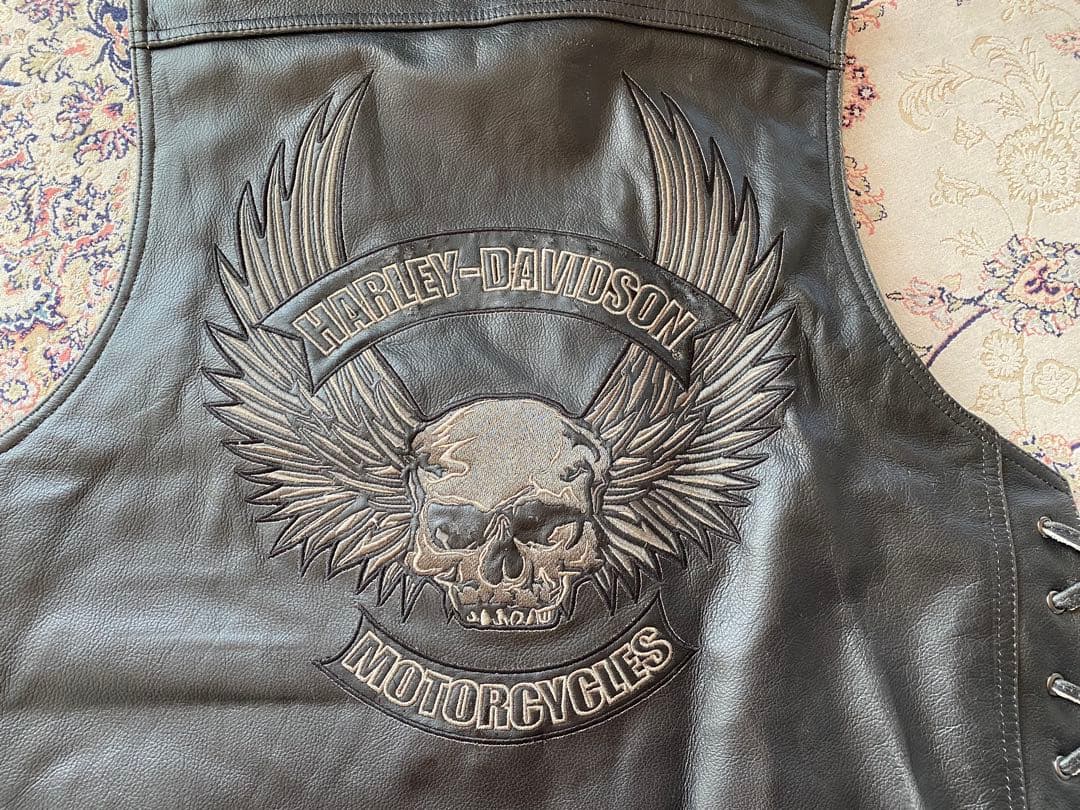 新品未使用Harley-Davidsonレザーベスト スカルベスト 現品限り特価
