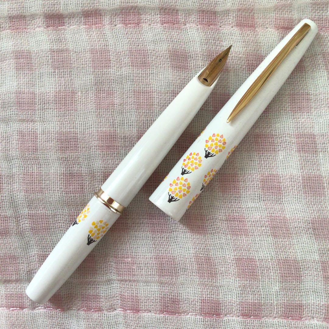 パイロット 14K 14金 万年筆 ショート 細字 F 木柄 白軸 レディ 廃盤