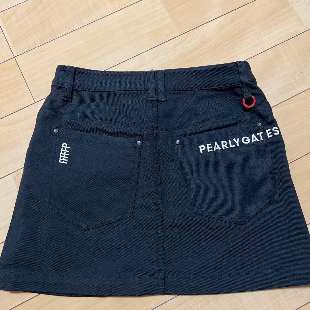 PEARLY GATES 黒 ミニスカート　０