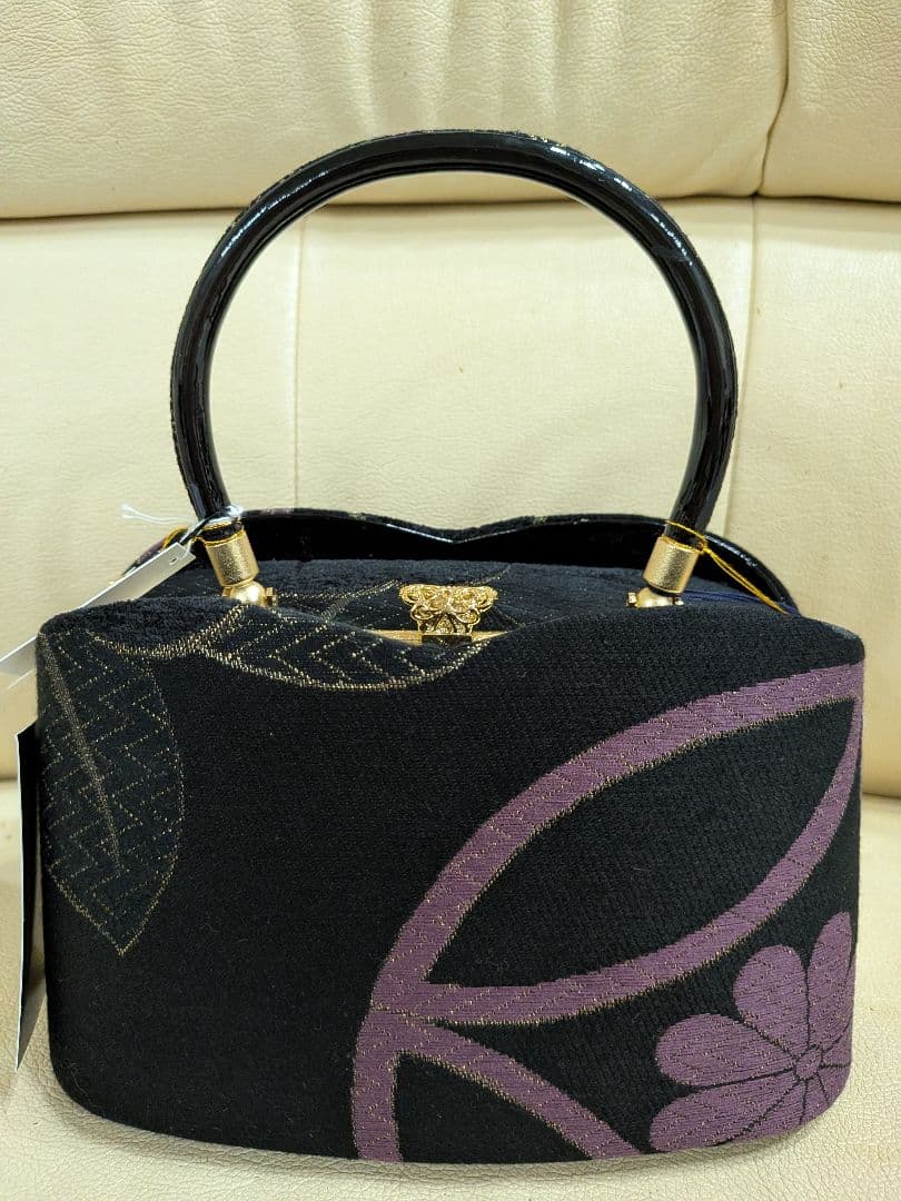 黒花柄刺繍 和装用バッグと草履まとめて　振袖などに　美品