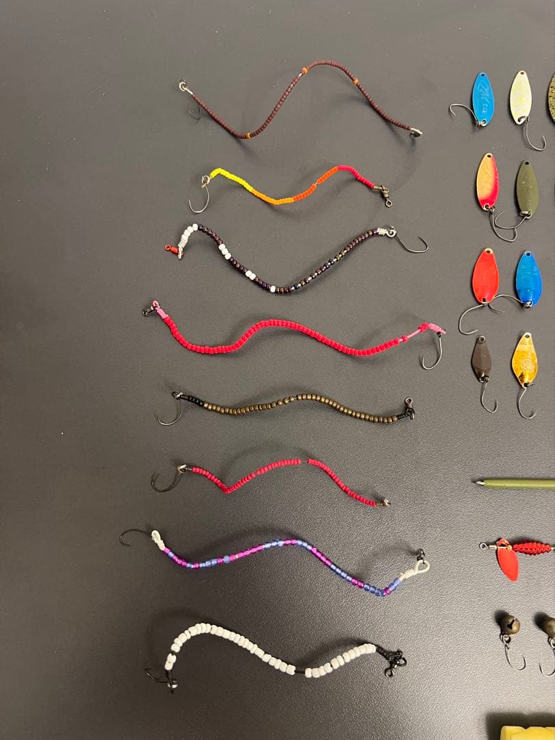 管釣り引退セット トラウト　ルアーセット【タックルボックス　ランディングネット】