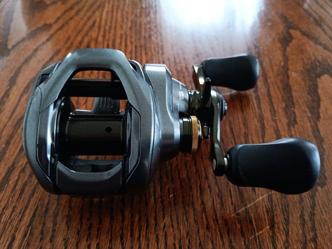 シマノ クラドDC 200XG RIGHT