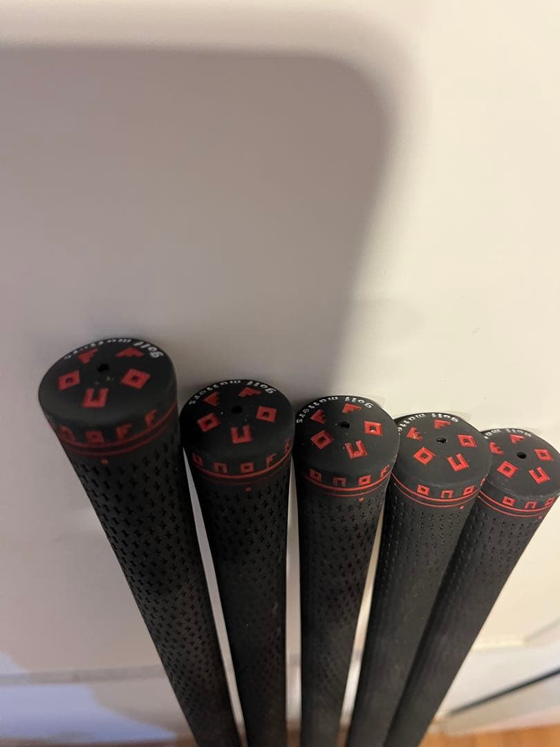 明日まで値引き　オノフ クロ アイアン 2024 #6〜PW モーダス105