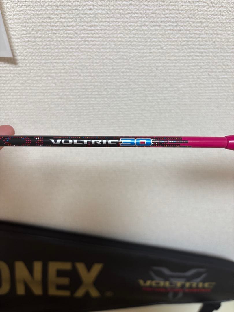 本日のみの価格❗️ヨネックスボルトリック VOLTRIC30バトミントンラケット