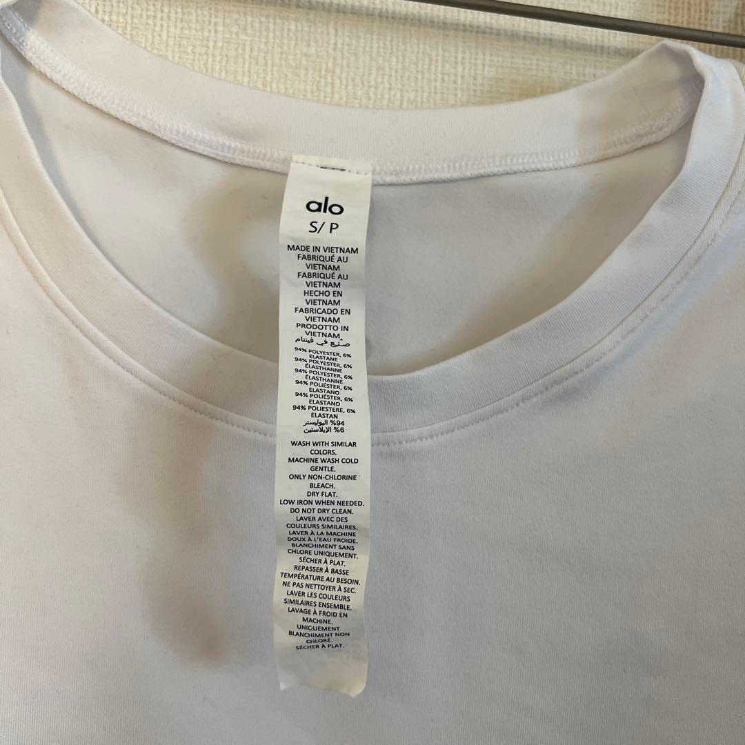 【alo】 アロヨガ　ストレッチ半袖Tシャツ　ホワイト サイズS