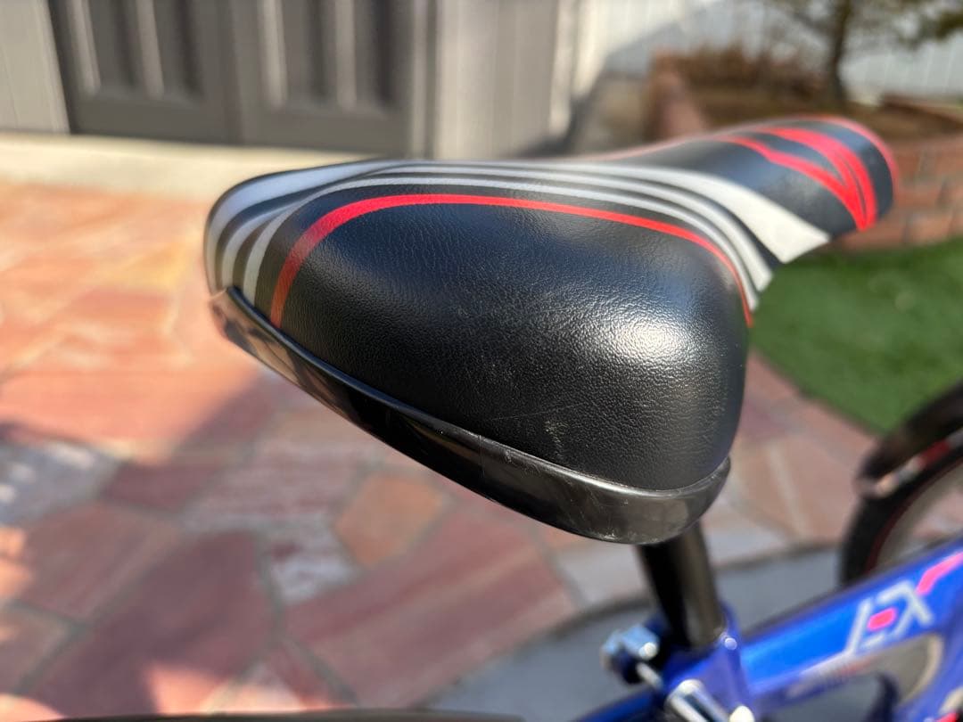 BRIDGESTONE24インチ　キッズサイクル青黒　 直接受け渡し