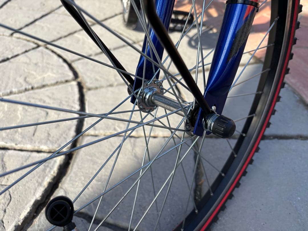 BRIDGESTONE24インチ　キッズサイクル青黒　 直接受け渡し