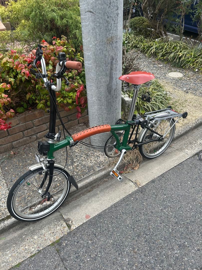 ブロンプトン　ミニベロ　小径車　自転車　イギリス　折りたたみ