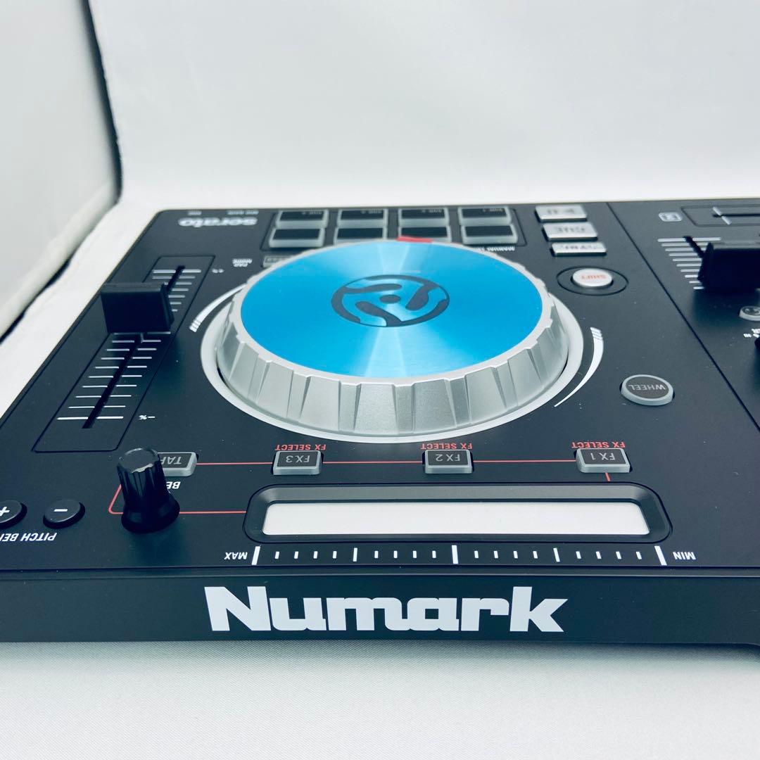 Numark Mixtrack Pro 3 DJコントローラー Serato対応