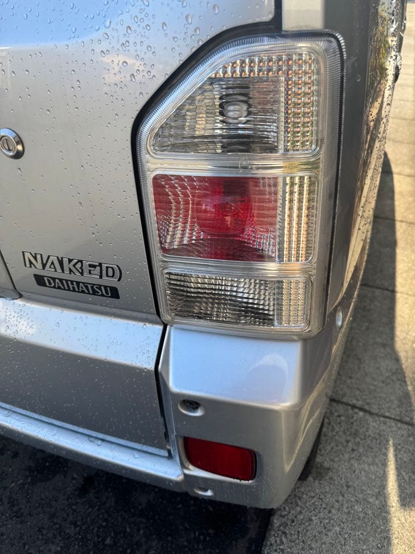 ダイハツネイキッド　クリアテール　左右2個セット　点灯確認済み
