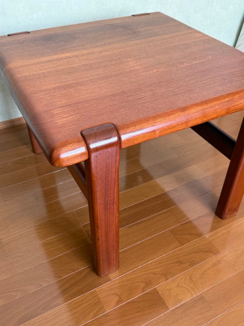 コーヒーテーブル　ローテーブル　チーク材　無垢　北欧家具　ビンテージ