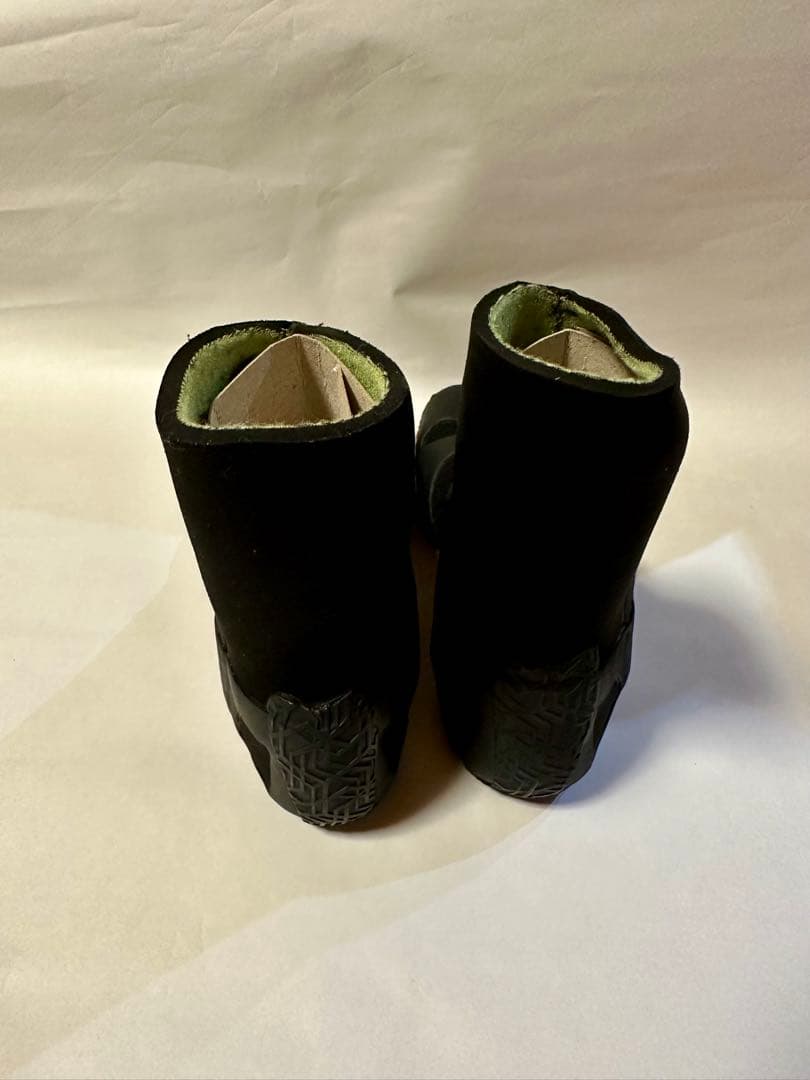 サーフィンブーツ　オニール　ミュータント4　25cm