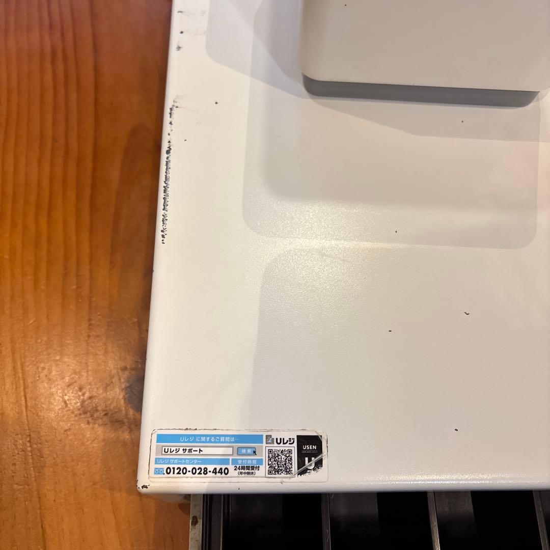 ホワイト レジスター コンパクト