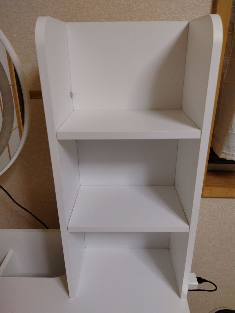 【新品未使用】☆ドレッサー☆ドウィンクス　楽天市場　収納多め　ミラーライト付き