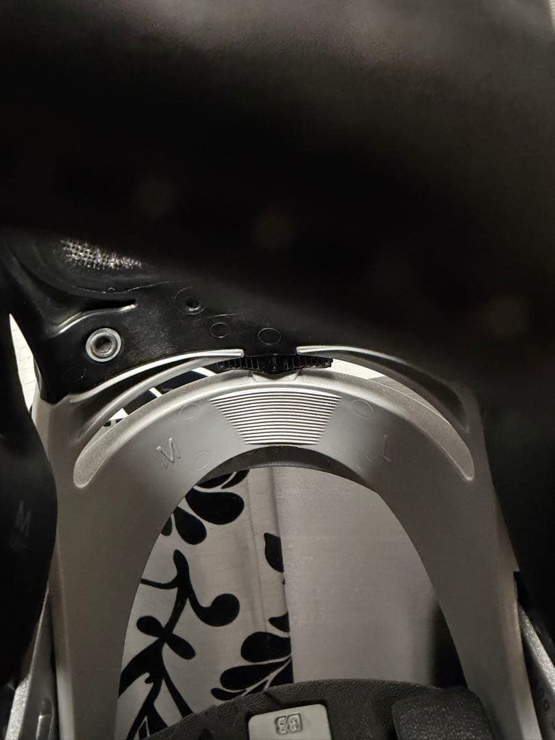 【美品】バートン CO2 BURTON Re:Flex ビンディングMサイズ