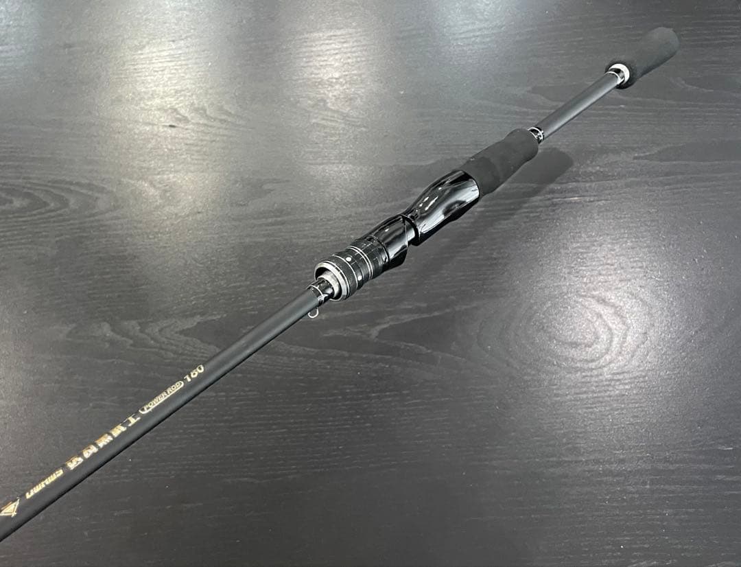 釣りセット2ピーススピニングロッド（210㌢）3000番スピニングリールライン付