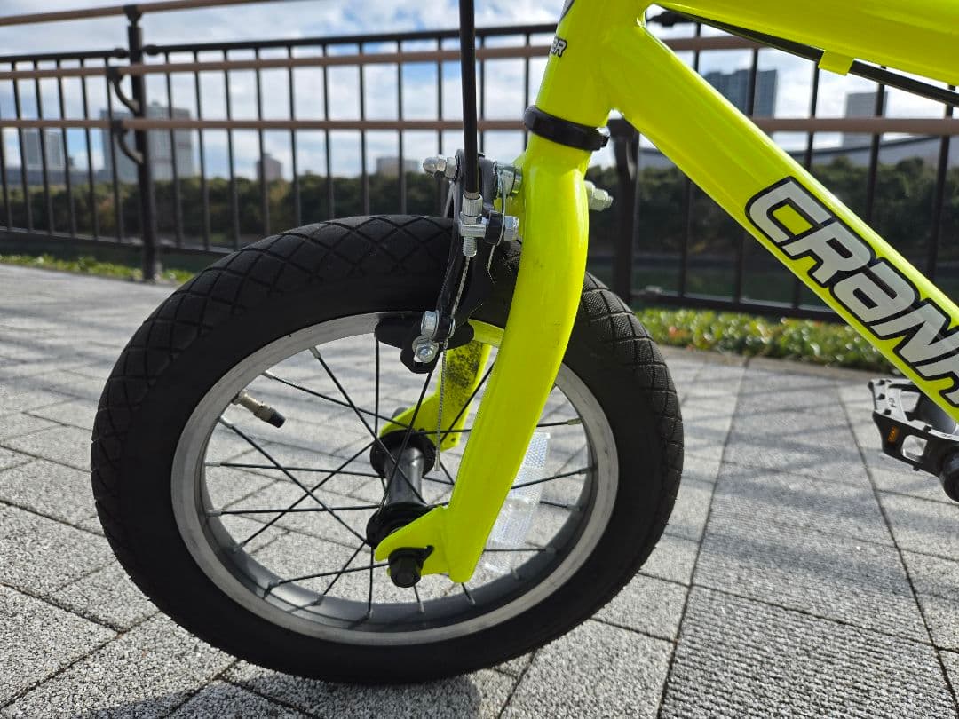 引取限定　美品CRANKER 子供用自転車 蛍光イエロー