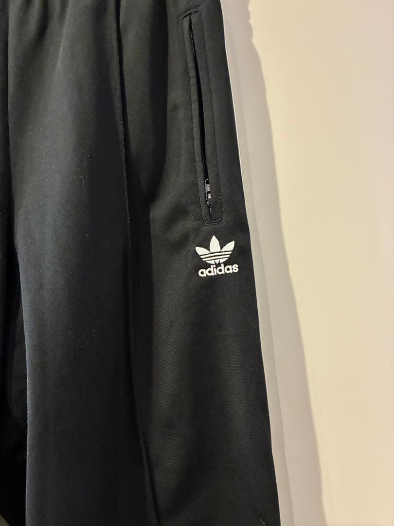 【週末限定価格】美品　adidas ジャージパンツ　ロングパンツ　ブラック　S