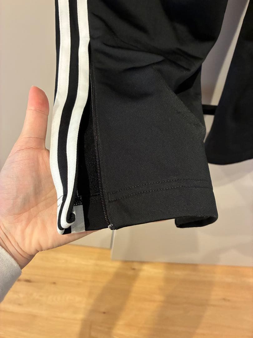 【週末限定価格】美品　adidas ジャージパンツ　ロングパンツ　ブラック　S