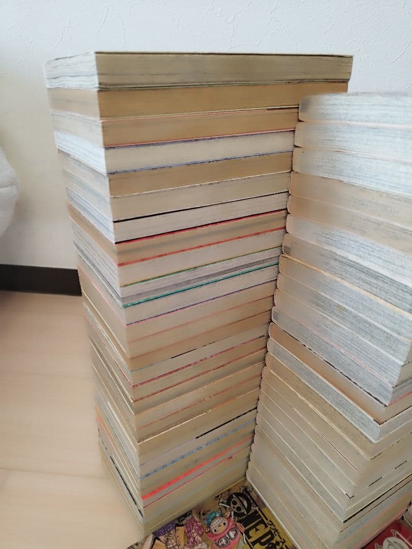 24時間以内発送！ ワンピース1巻〜114巻　 全巻セット+公式ガイド本4冊