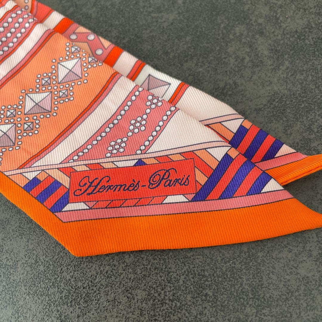 y*i様 エルメスHERMÈS 銀座正規店購入　カデナ柄スカーフ ロゴあり　ツイ