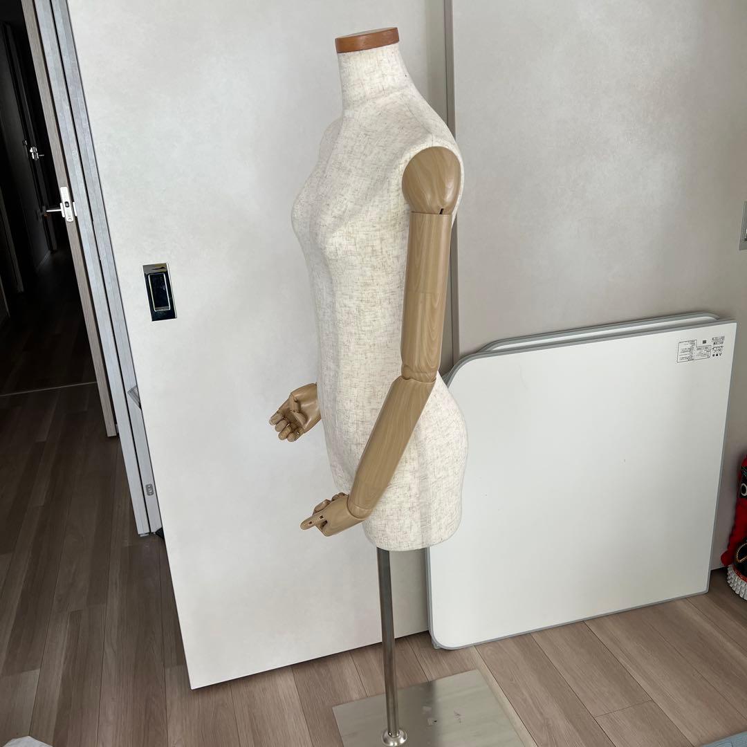 可動型マネキン