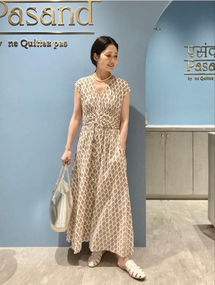 新品　ヌキテパ　コットンボイルフラワーワンピース　ブラック　Sサイズ