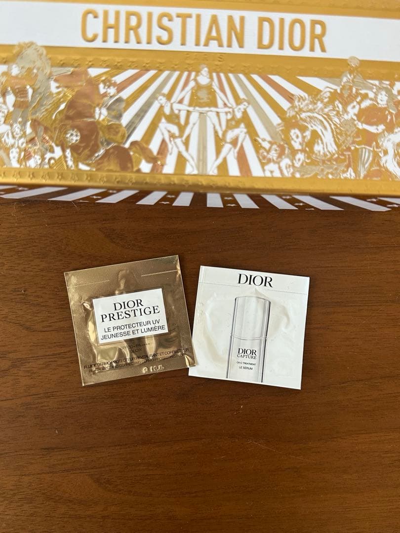 新品未使用 Dior クチュール アイ パレット クリスマスコフレ 2025