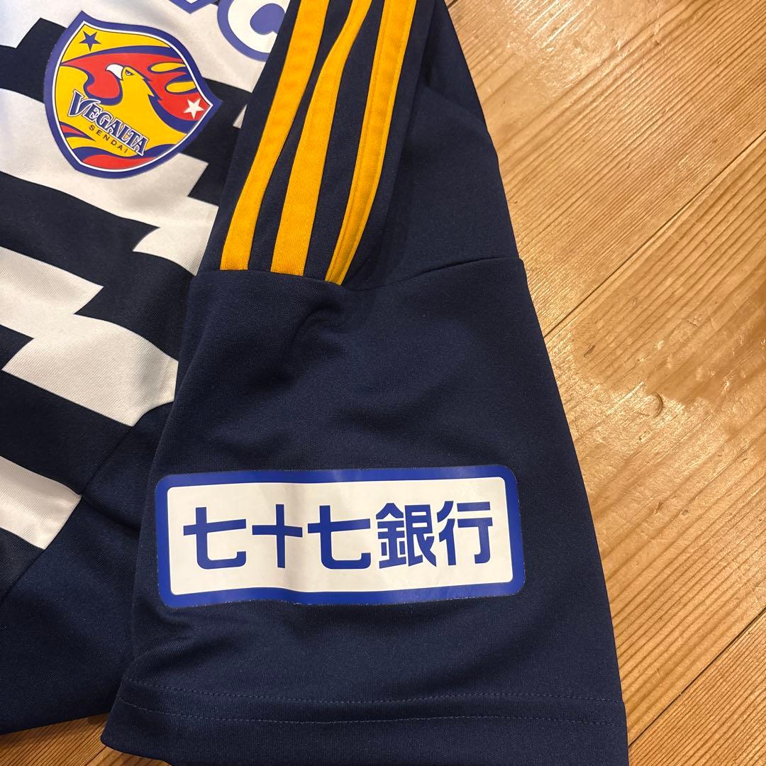 ベガルタ仙台　2022ユニフォーム　現鹿島所属キムテヒョン