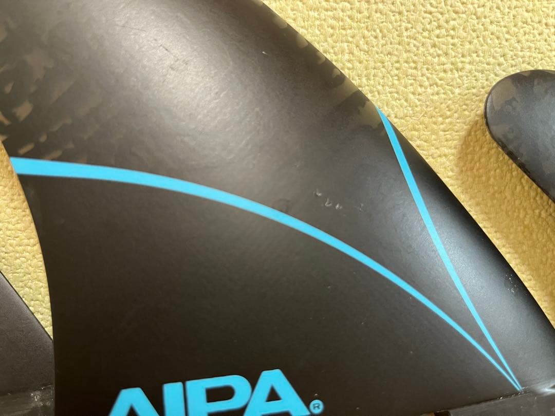 AIPA FCS II サーフボード　フィン