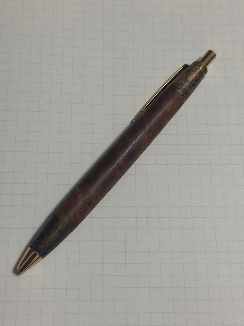 野原工芸 斑紋孔雀色金具 クス瘤杢BP