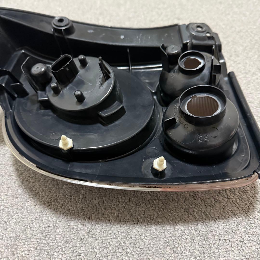 スズキ純正 アルトラパン ショコラ HE22S テールランプ左右 ジャンク扱い