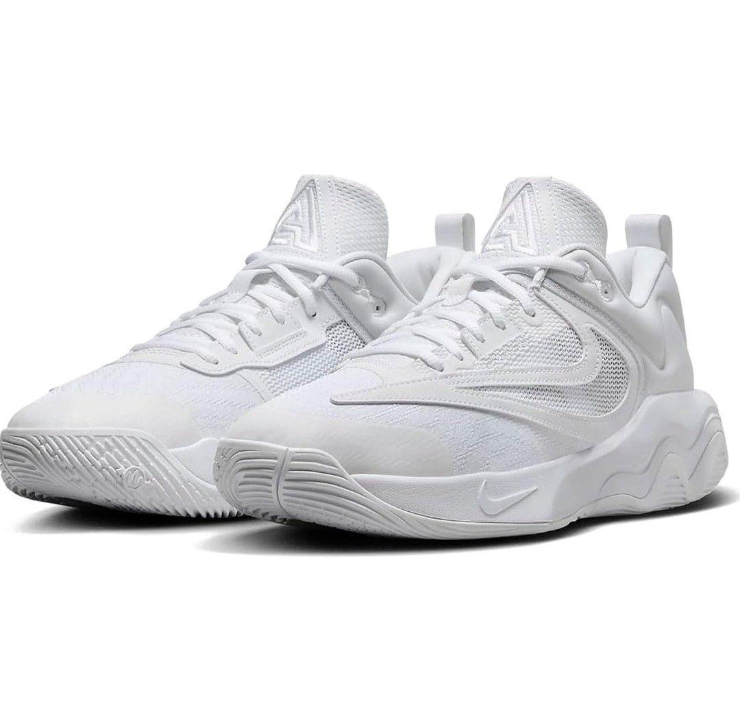 ※またまた値下げ【新品未使用】NIKE ヤニス イモータリティ 3 EP