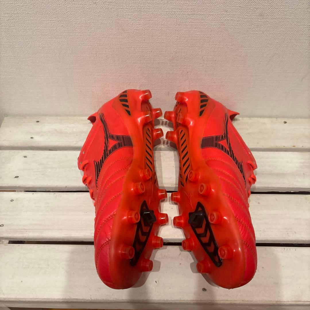 サッカースパイクモレリアネオ3イグニッションレッド