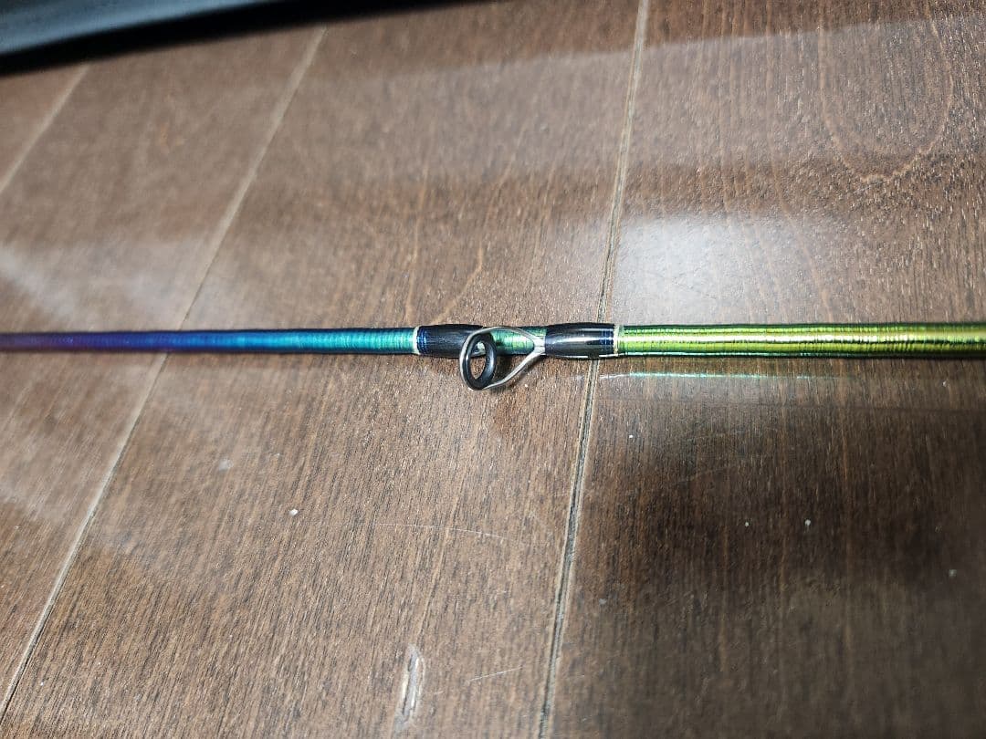 ワールドシャウラリミテッド　1704Rー2