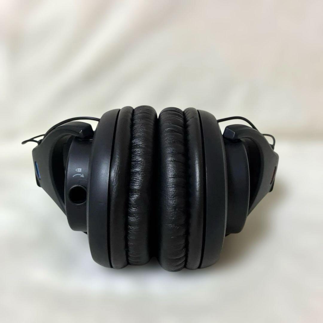 SHURE SRH440 プロフェッショナルスタジオモニター ヘッドフォン