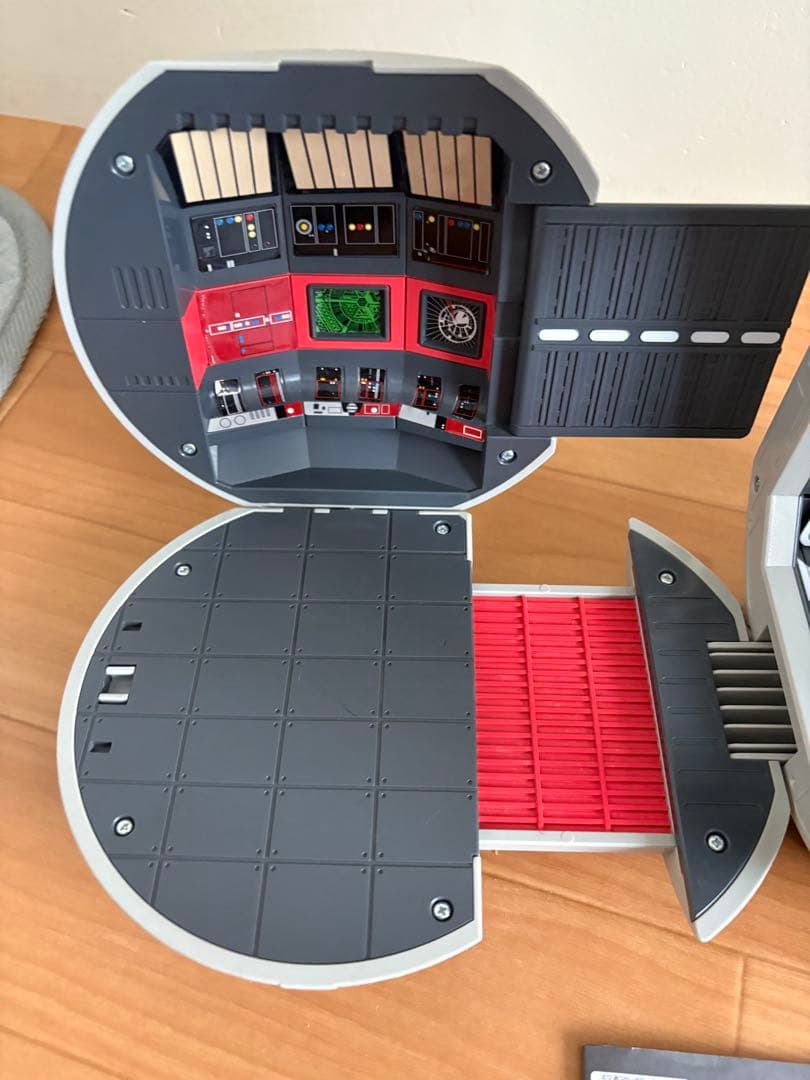 スターウォーズ 超変形デス・スター メタコレ ジオラマ フィギュア