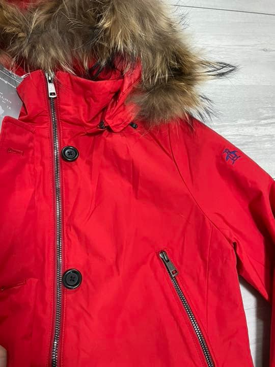 新品M 9.3万円　マンシングウェア  発熱　モバイルサーモ搭載　中綿撥水コート