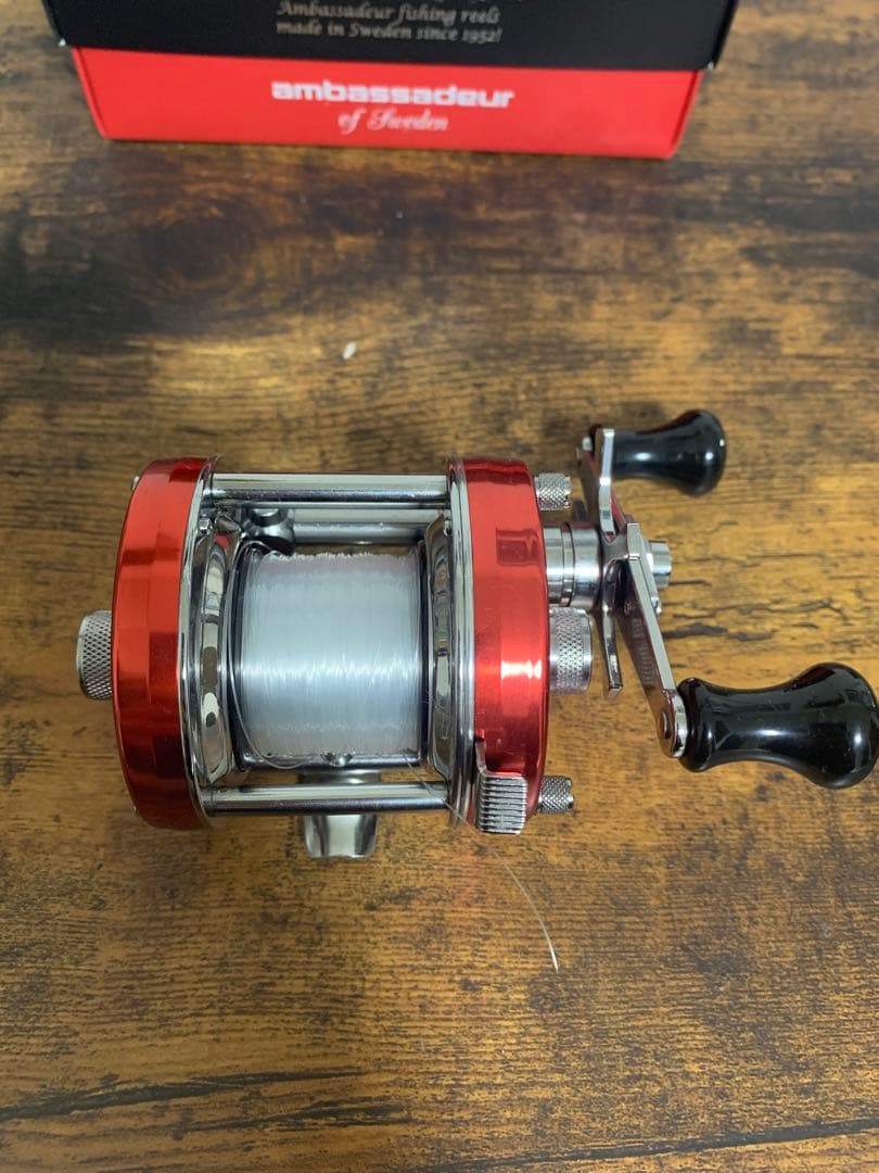 Ambassadeur 5500 ファクトリーチューン　レッド　アブ　abu