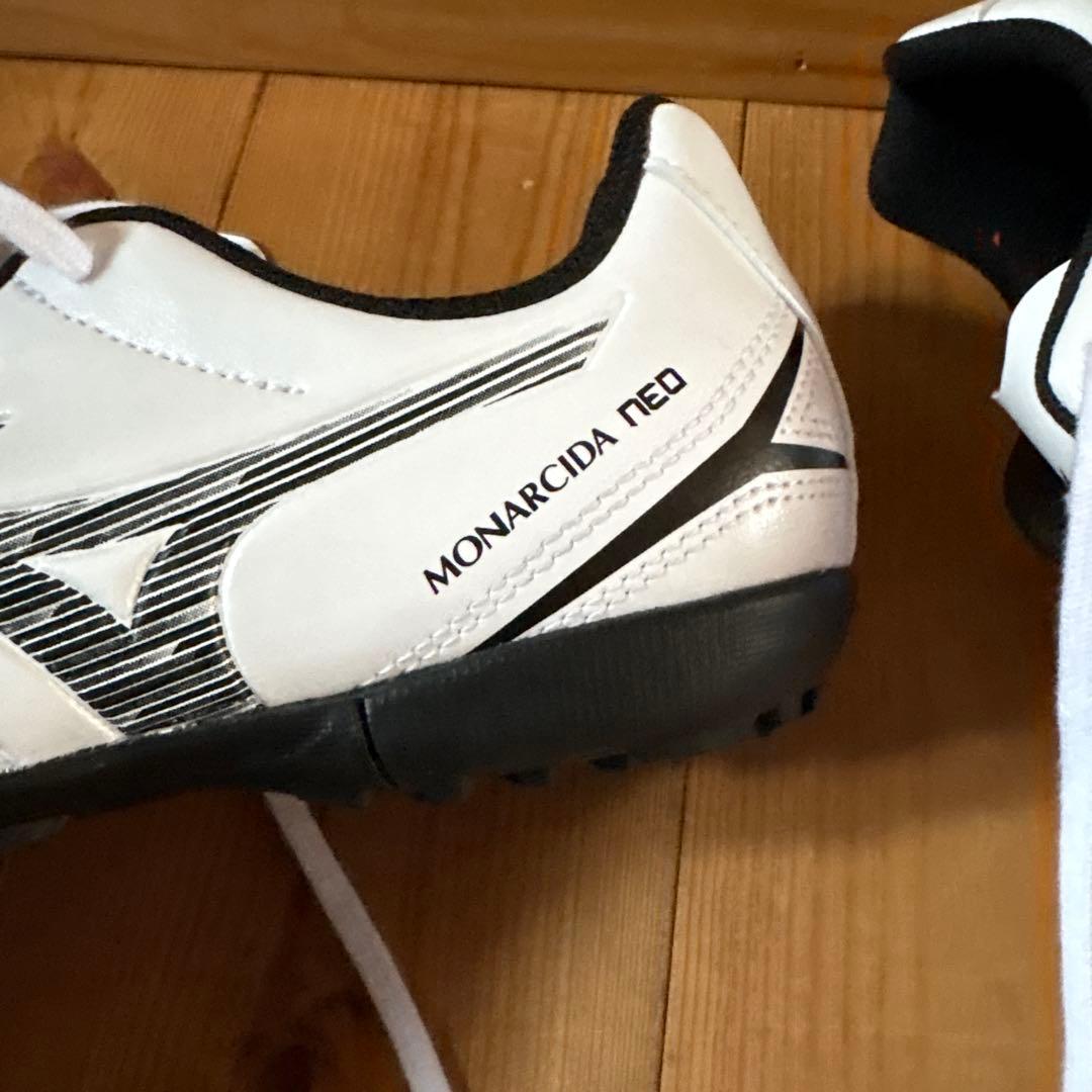 ●最終価格●サッカー　シューズ　4足セット