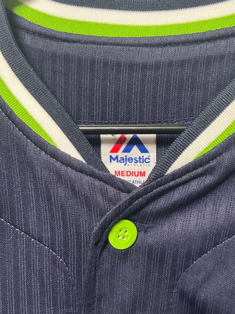 山田哲人選手 サイン入りユニフォーム M