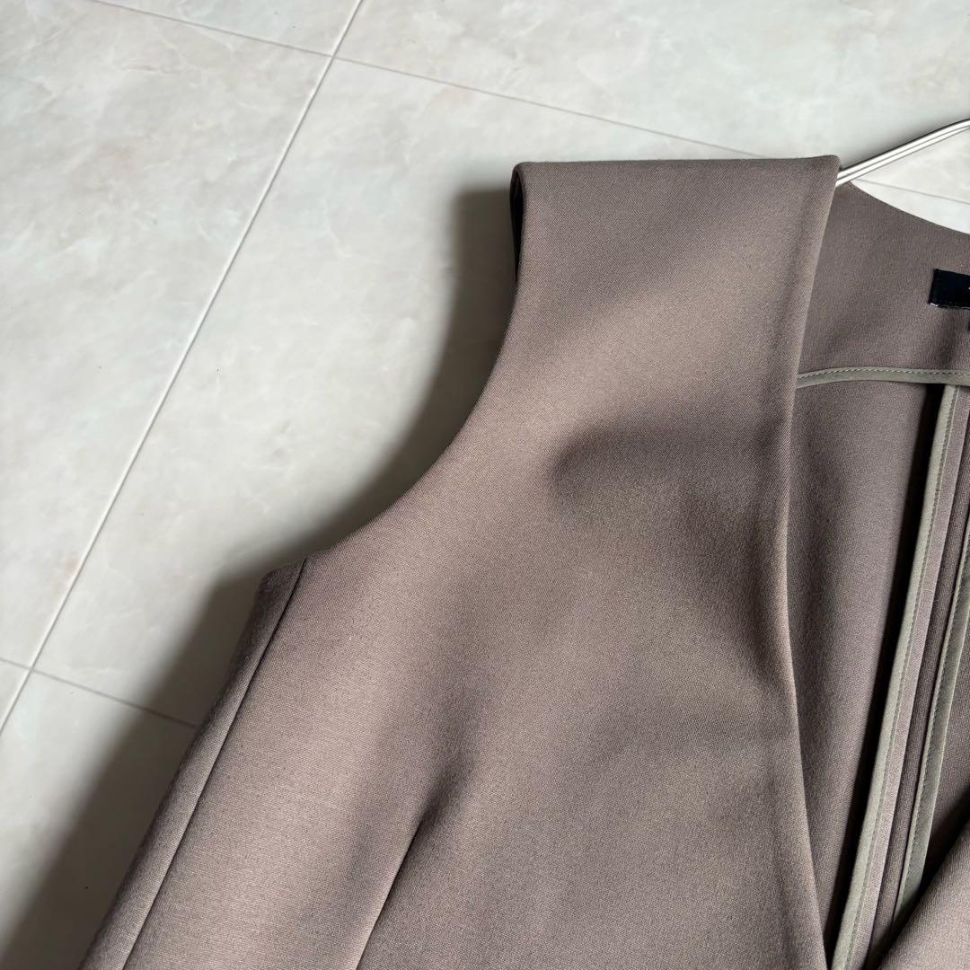 Theory 22s ロングジレVis Ponte Collarless VT