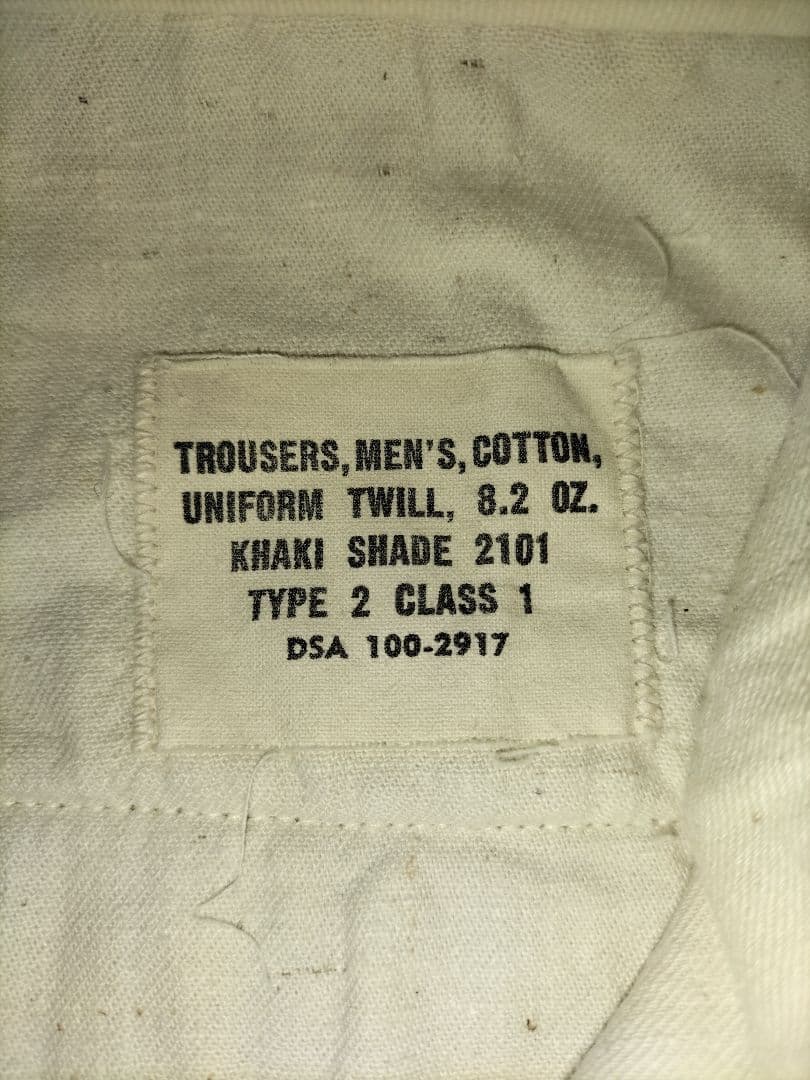 60s USMC（米海兵隊）カーキ・チノパンツ アルミジップ　W33表記