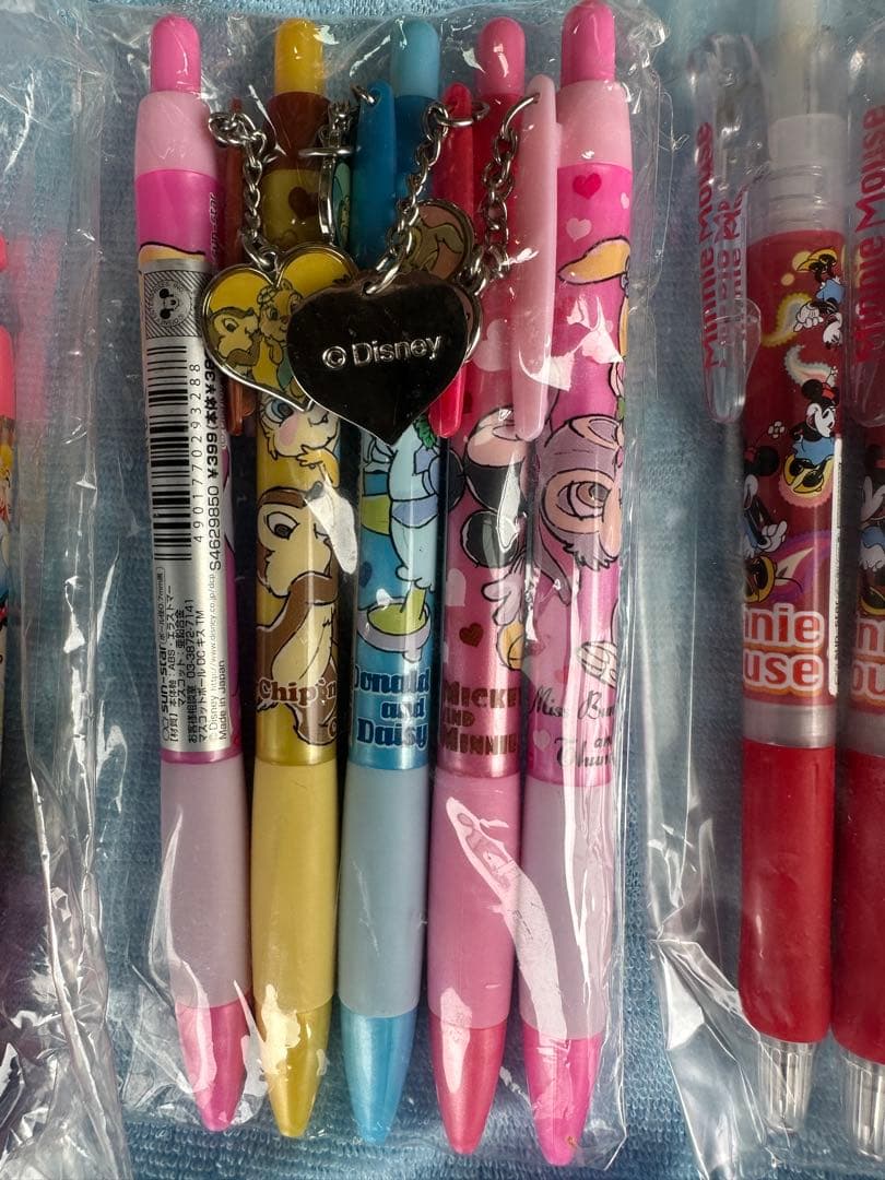 公*o様 キャラクター ボールペンセット