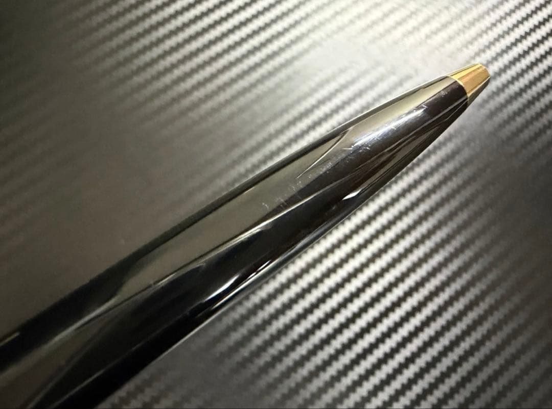 未使用に近い モンブラン クラシック ブラック ボールペン