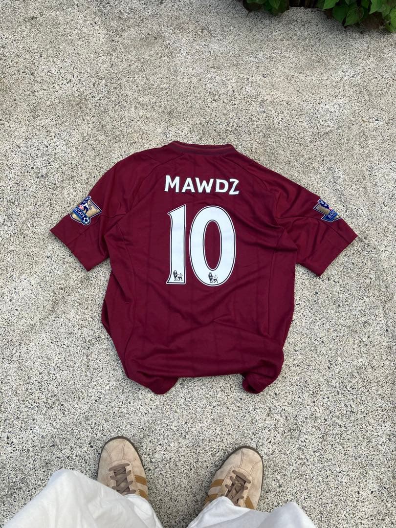 【入手困難】アンブロxマンチェスターシティ アウェイユニフォーム　L