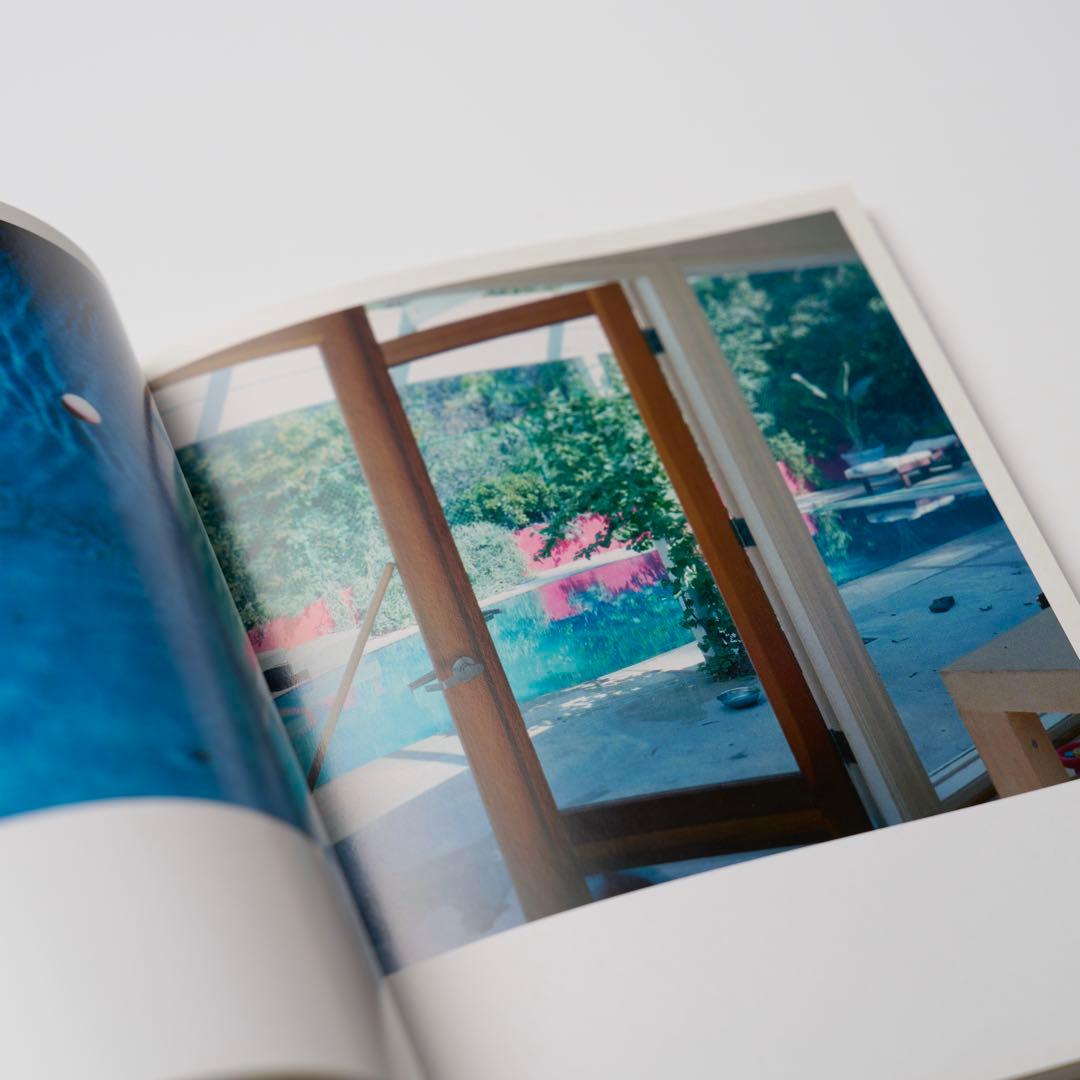 NINE SWIMMING POOLS ホンマタカシ　HOMMA TAKASHI