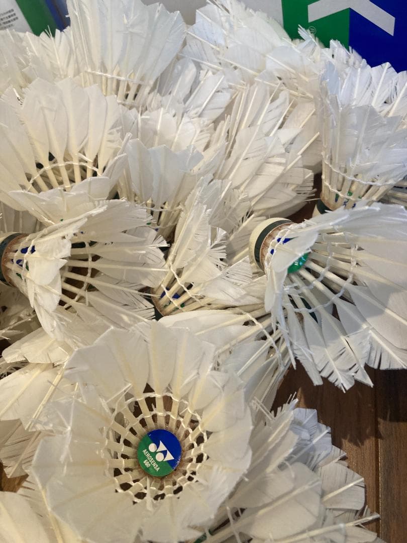 バドミントン　エアロセンサ700　中古シャトル　120個