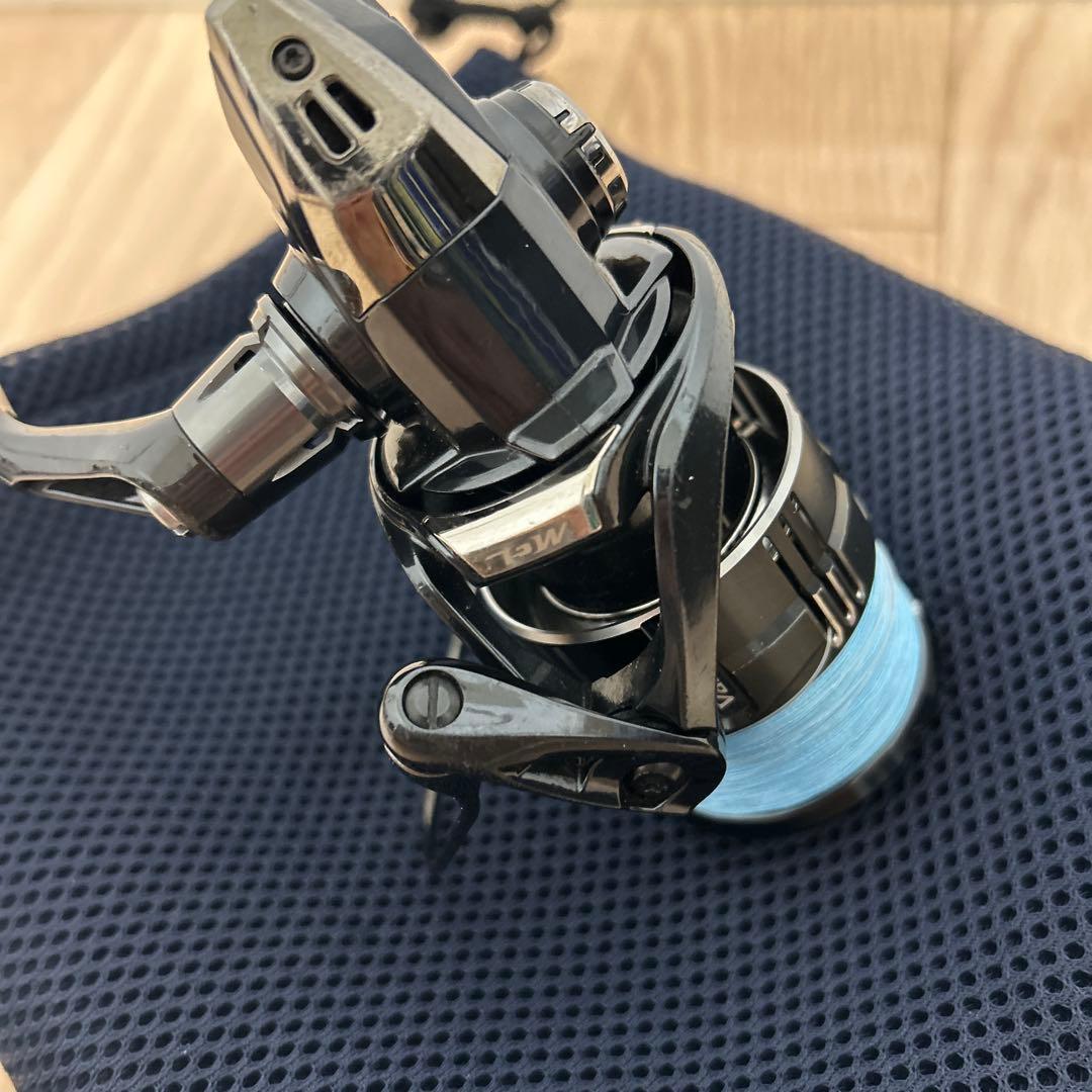 【美品】シマノ　19ヴァンキッシュ　C3000MHG-B 03958